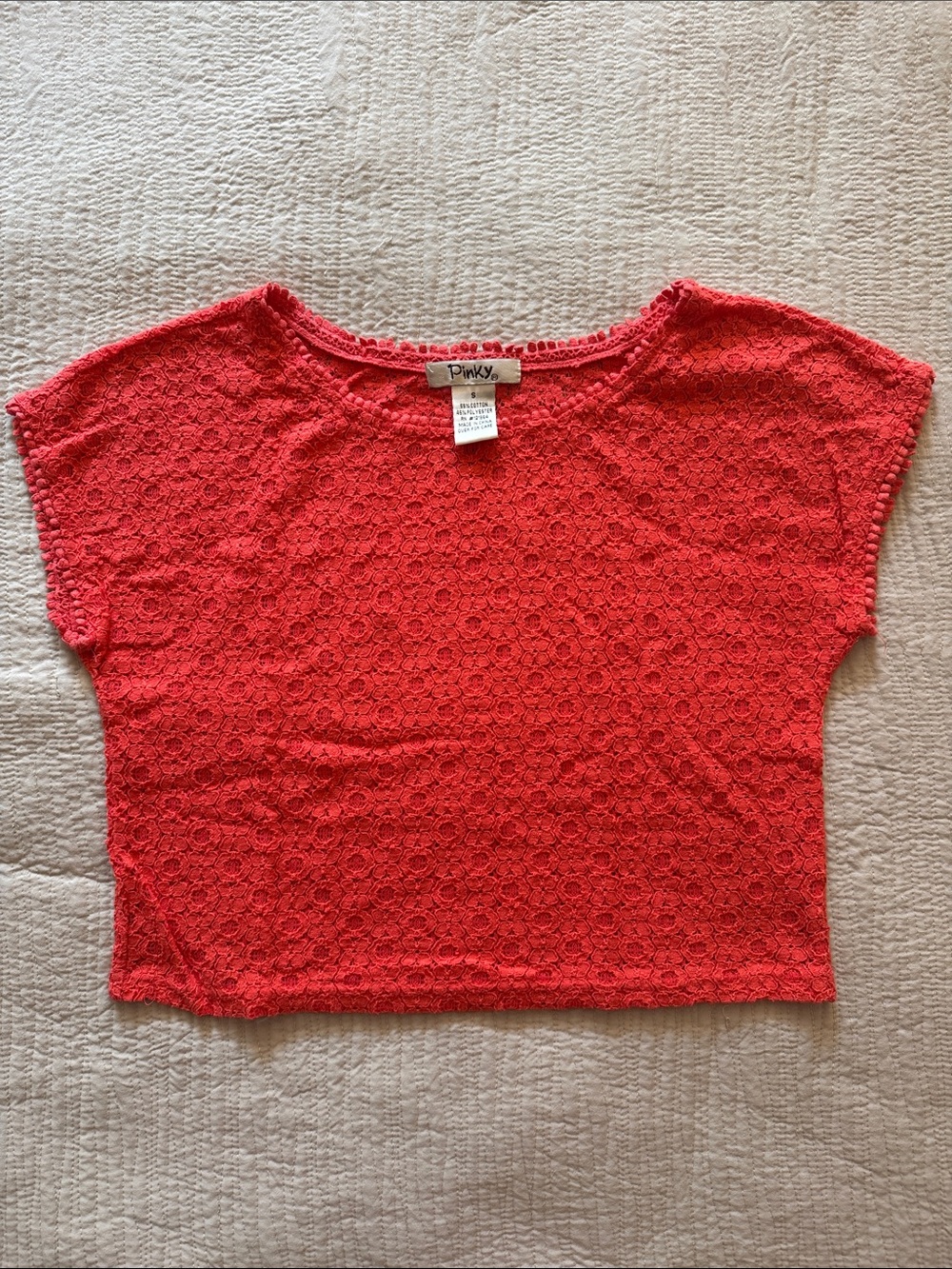 Pinky Coral Floral Lace Cropped Tee